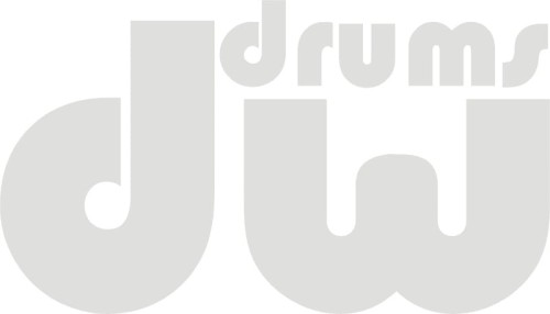 DW-drums-biala-naklejka-na-czarny-naciag.jpg