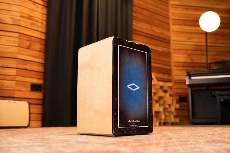 MEINL Percussion Artisan Edition Cajon - Tango Line - Blue Fade polski sklep perkusyjny silesia drum.jpg