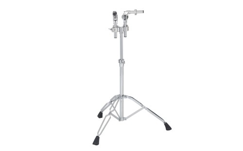 T935_TomStand_.jpg