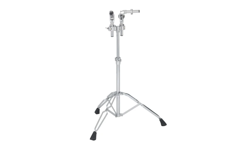 T935_TomStand_.jpg