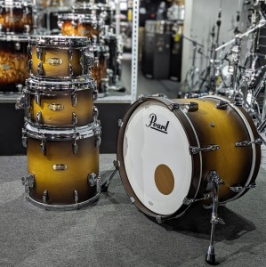 PEARL Masters Maple Pure Shell Set 10,12,14,20 MO