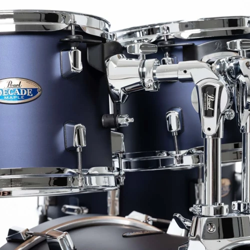 pearl-decade-maple-studio-set-ultramarine-velvet-hardware