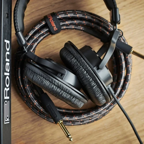 roland-rh-200-closed-stereo-headphones-black